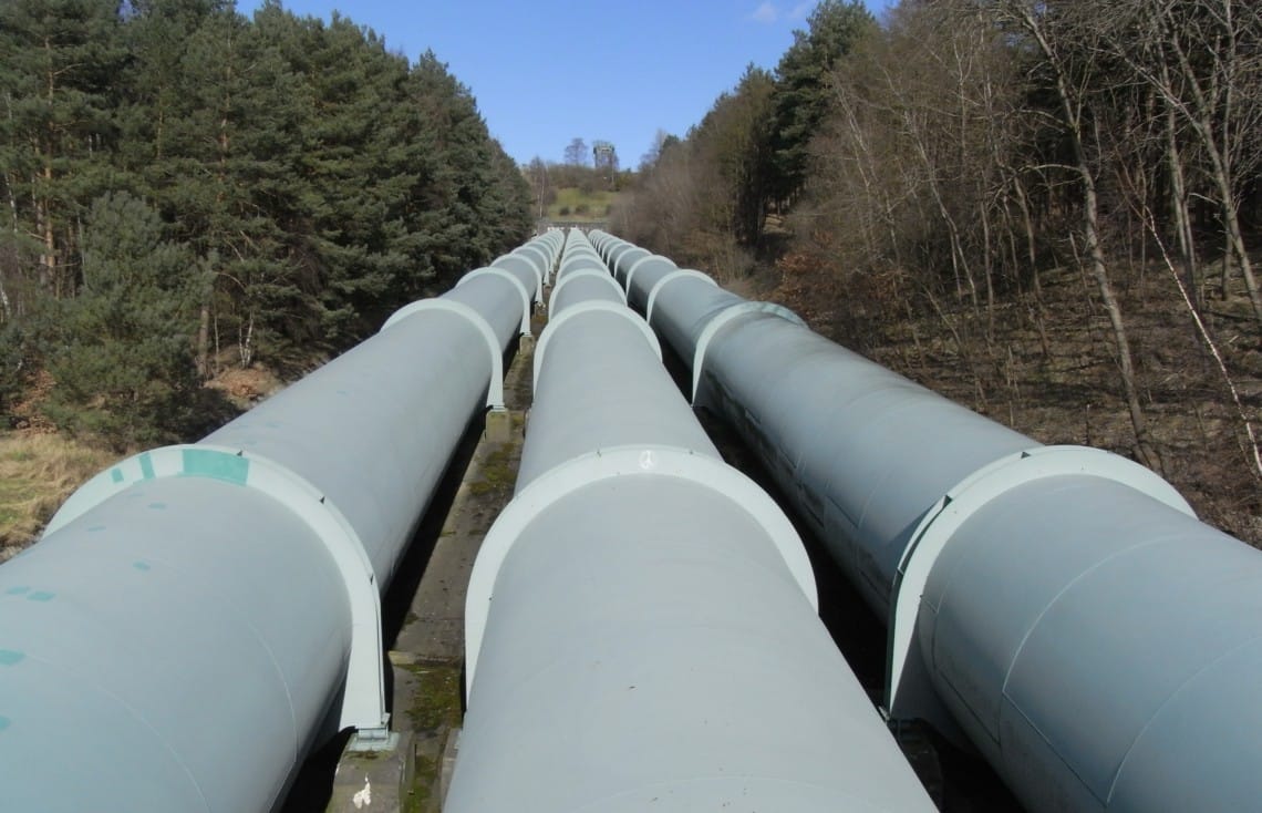 Украина остановила транзит российской нефти в Европу