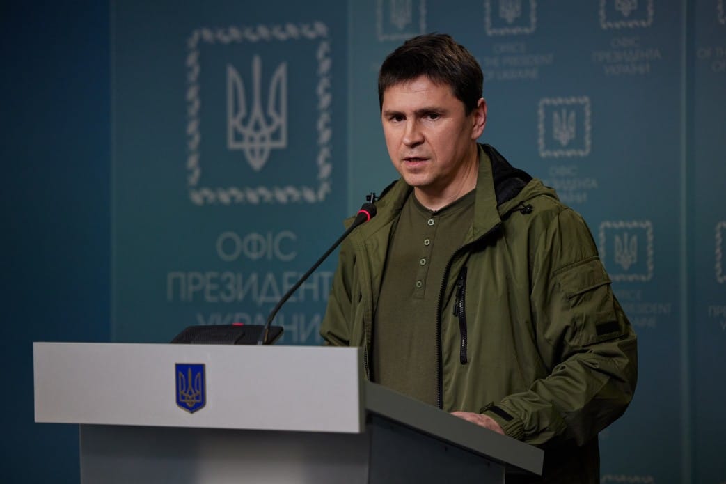 «Украина освободит территории, Россия подвергнется демилитаризации». В Офисе Зеленского ответили на предложение Маска оставить Крым России