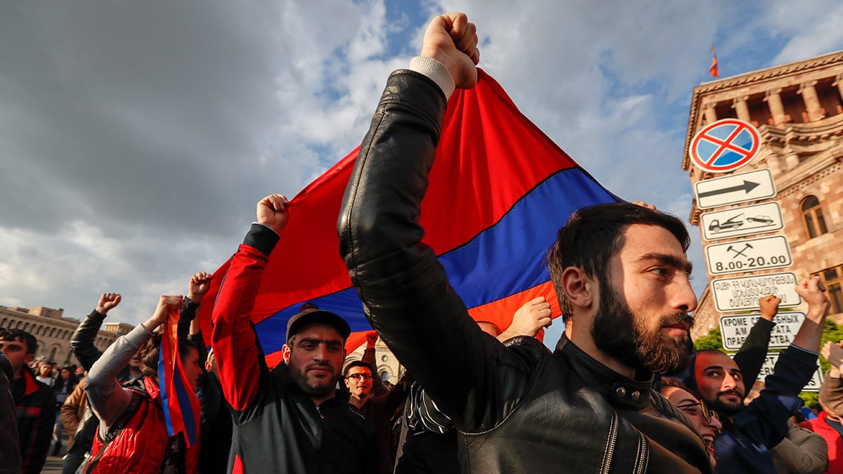 Айк Халатян: Пашинян может прийти к власти, но времени мало - люди уйдут с улиц